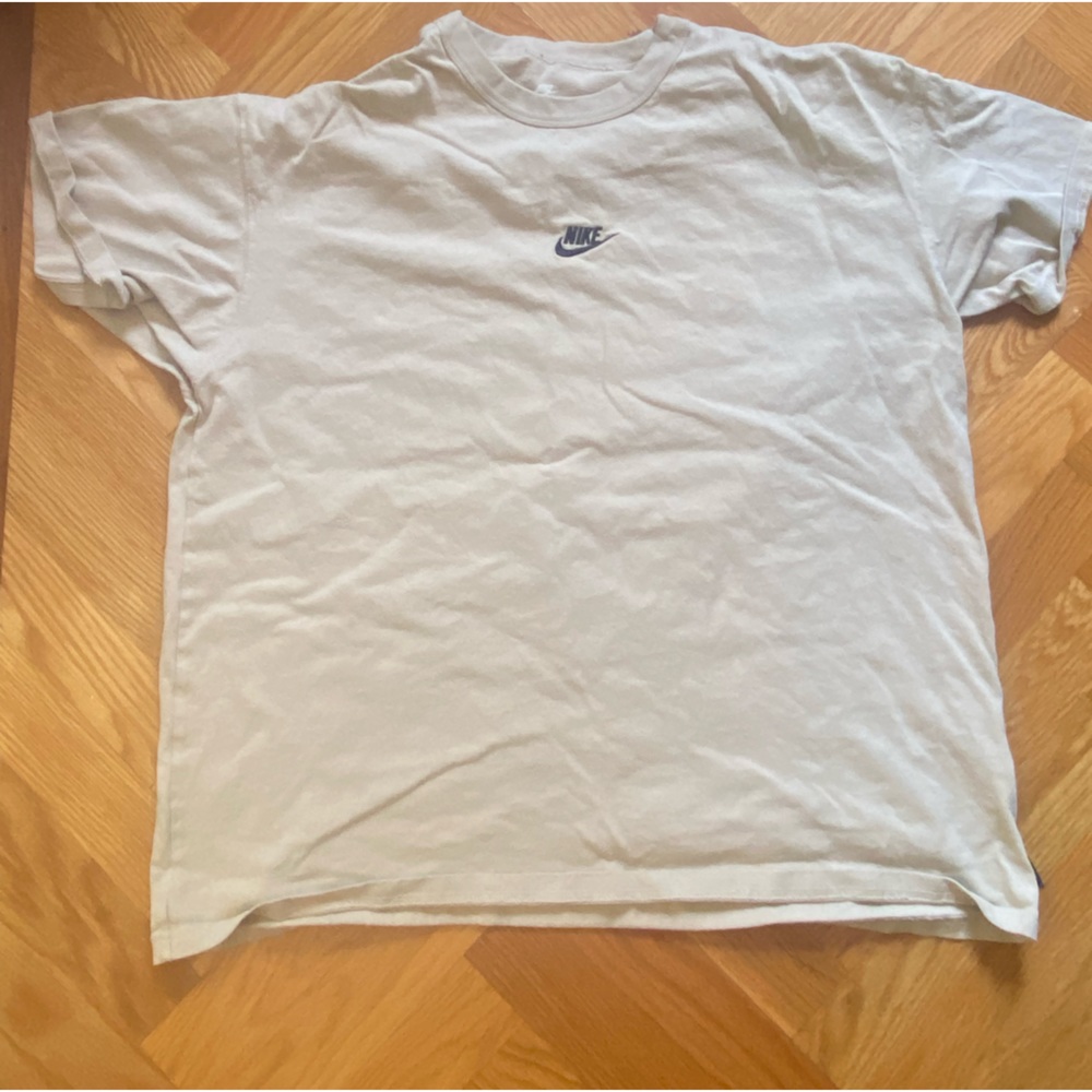 The Nike Tee Size Large